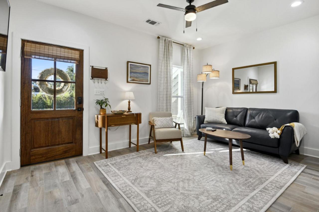 Cozy Vacation Rental In Old Town Bay St Louis Close To Beach, Bars, And Dining Bay St. Louis Buitenkant foto